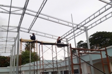 Mái xếp di động và mái truyền thống nên mua loại nào ?